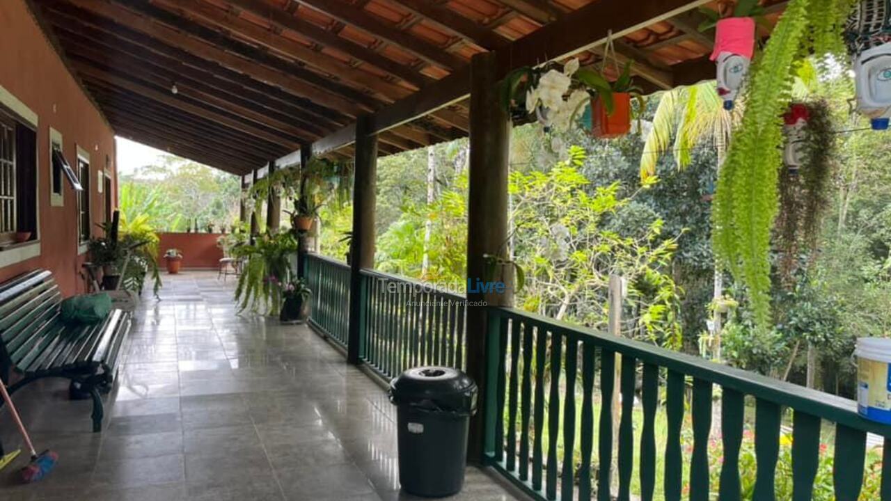 Chácara / sítio para aluguel de temporada em Juquitiba (Centro de Juquitiba)