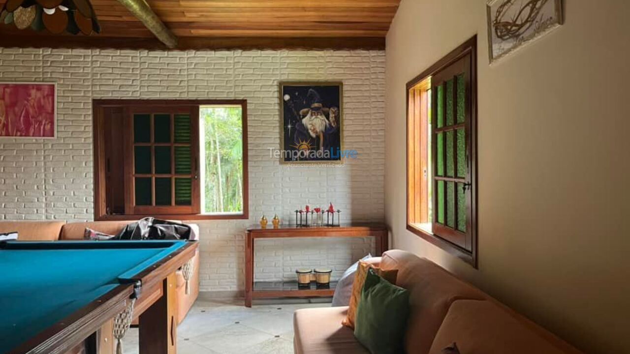 Chácara / sítio para aluguel de temporada em Juquitiba (Centro de Juquitiba)