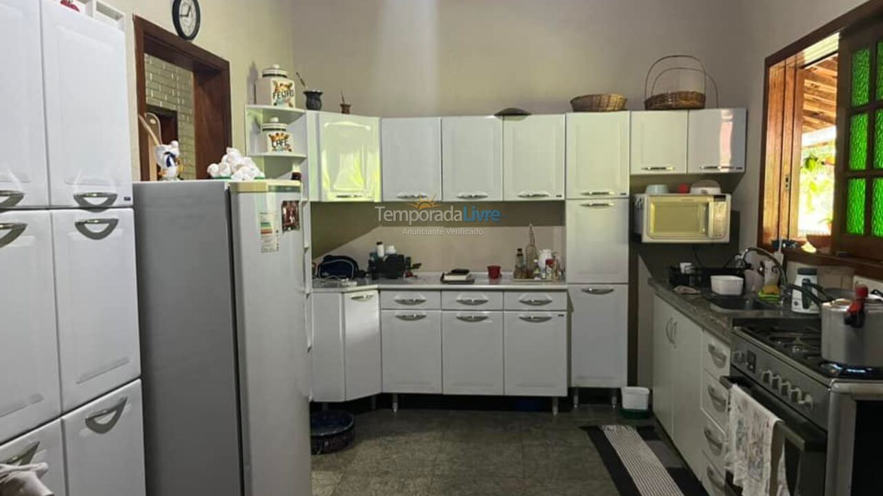 Chácara / sítio para aluguel de temporada em Juquitiba (Centro de Juquitiba)