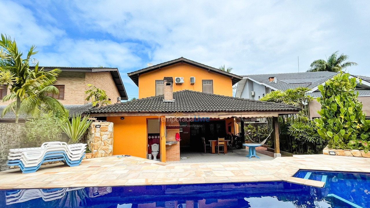 Casa para aluguel de temporada em Bertioga (Riviera de São Lourenço)