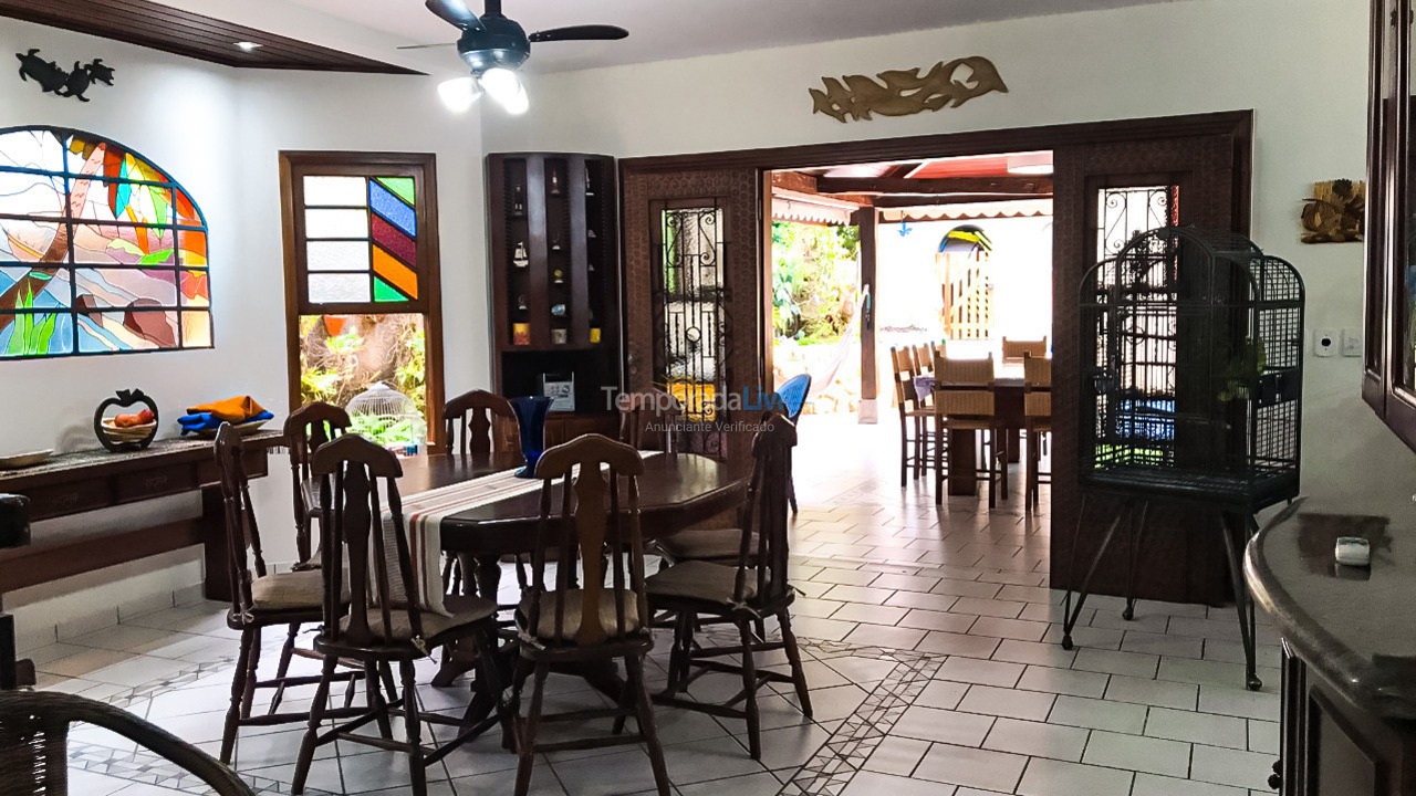 Casa para aluguel de temporada em Bertioga (Riviera de São Lourenço)