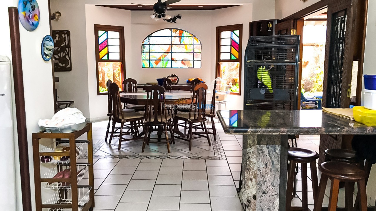 Casa para aluguel de temporada em Bertioga (Riviera de São Lourenço)