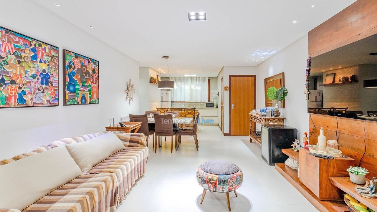 Apartamento para aluguel de temporada em Mata de São João (Imbassaí)