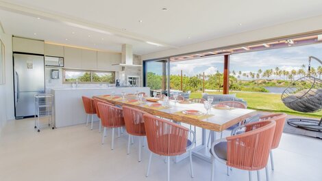 Excelente casa con 5 suites