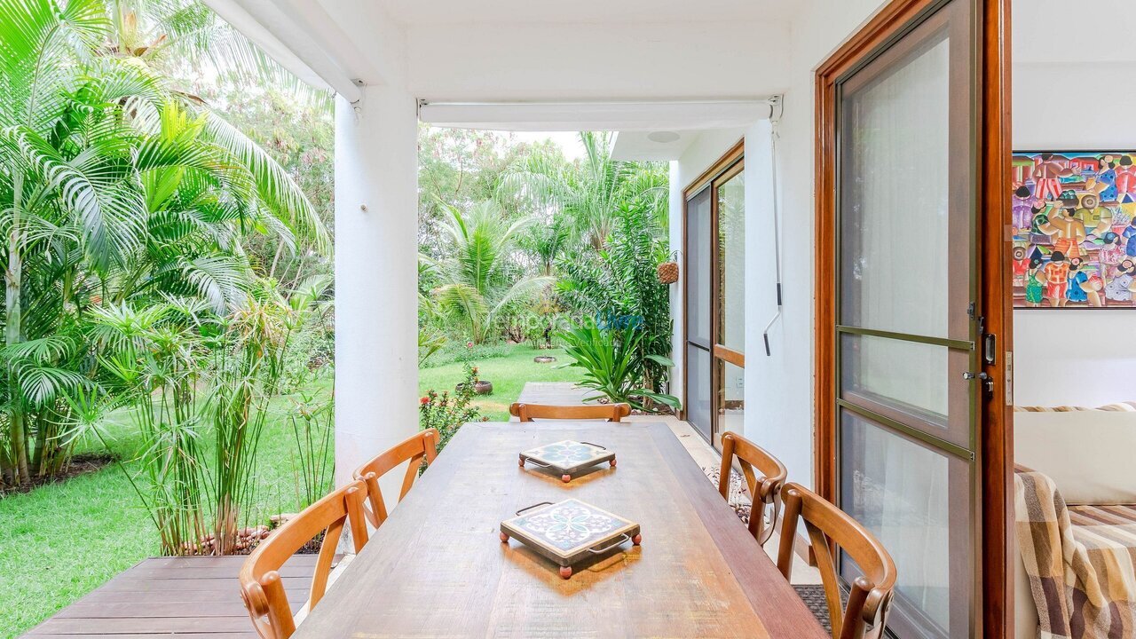 Apartamento para aluguel de temporada em Mata de São João (Imbassaí)