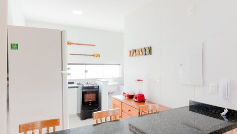 Excelente Apartamento 3 Quartos 500m da Praia e Rio - Imbassaí