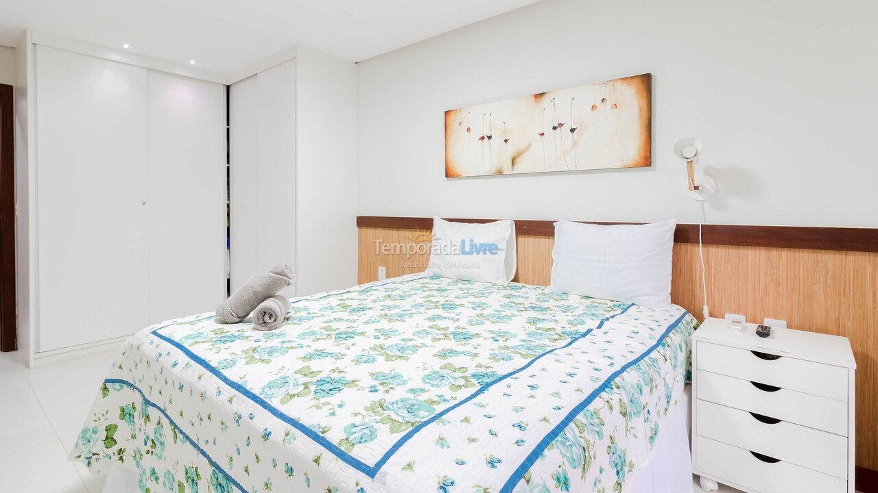 Apartamento para aluguel de temporada em Mata de São João (Imbassaí)