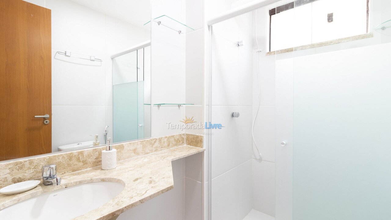 Apartamento para aluguel de temporada em Mata de São João (Imbassaí)