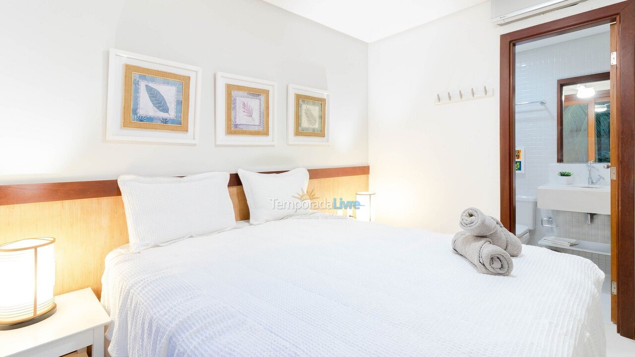 Apartamento para aluguel de temporada em Mata de São João (Imbassaí)