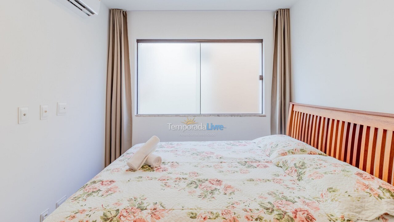 Apartamento para aluguel de temporada em Mata de São João (Imbassaí)