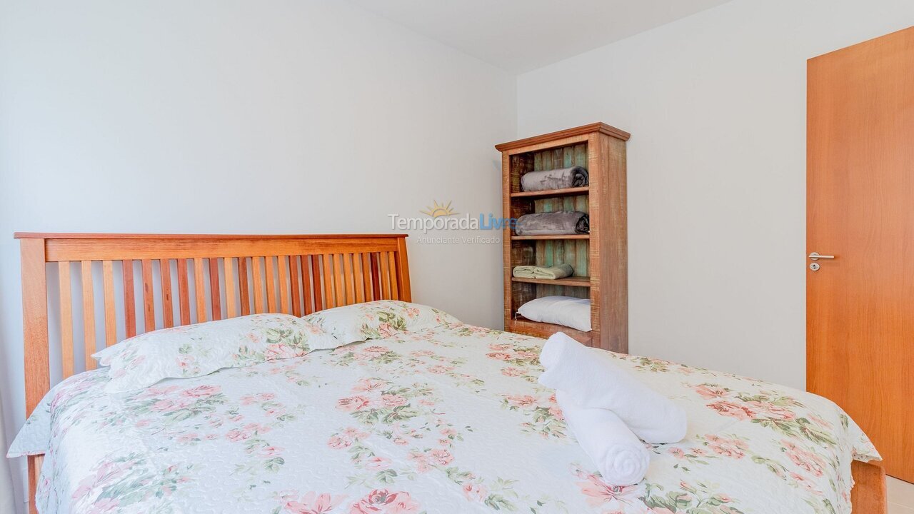 Apartamento para aluguel de temporada em Mata de São João (Imbassaí)