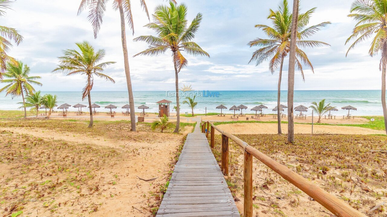 Apartamento para aluguel de temporada em Mata de São João (Imbassaí)