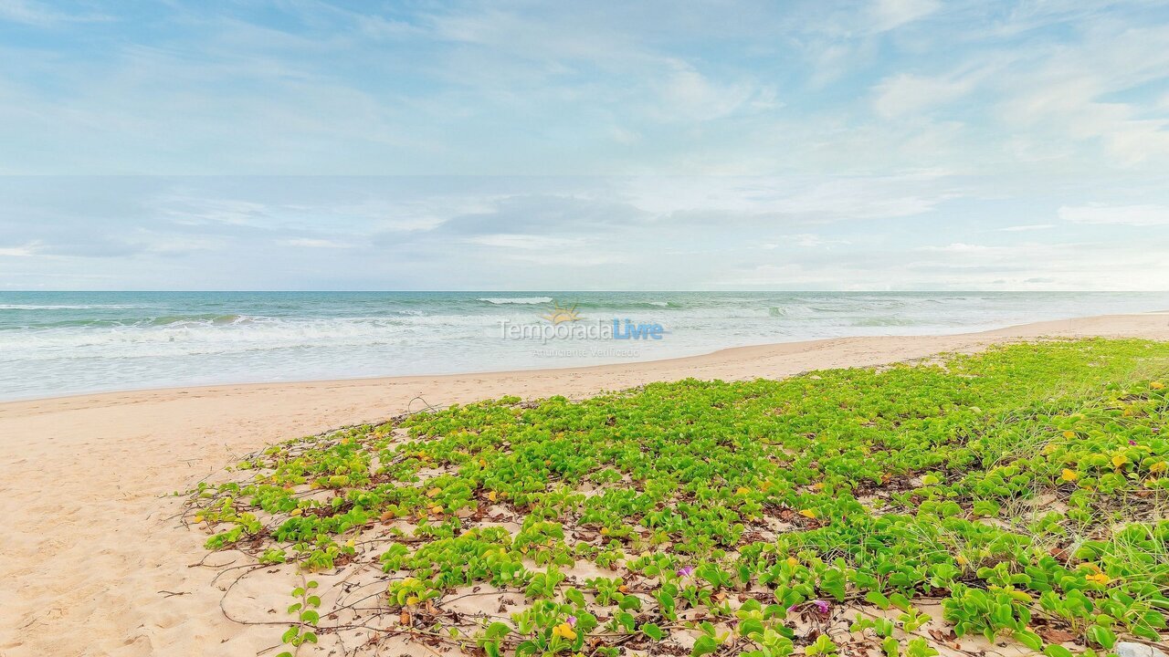 Apartamento para aluguel de temporada em Mata de São João (Imbassaí)
