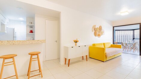 Excelente dormitorio y sala de estar, pies en la arena, vista al mar - Rio Vermelho