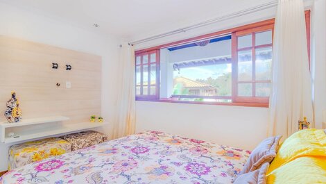 - 2 Bedroom Apartment