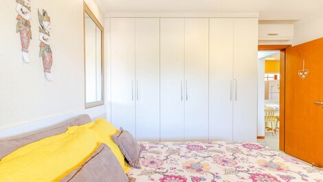 - 2 Bedroom Apartment