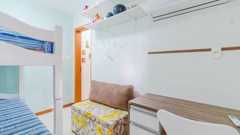 - 2 Bedroom Apartment