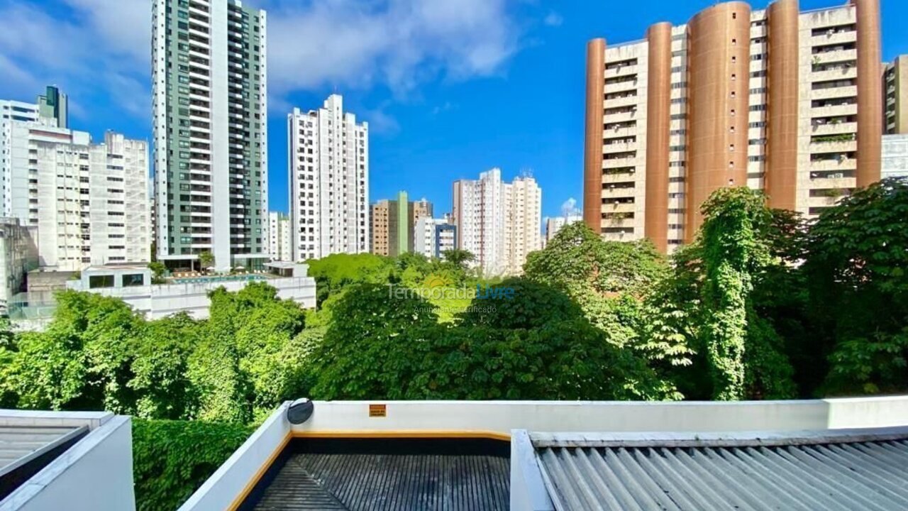 Apartamento para aluguel de temporada em Salvador (Graça)