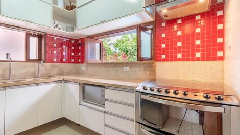 Excelente casa de 8 suites a 300m de la playa - Praia do Forte