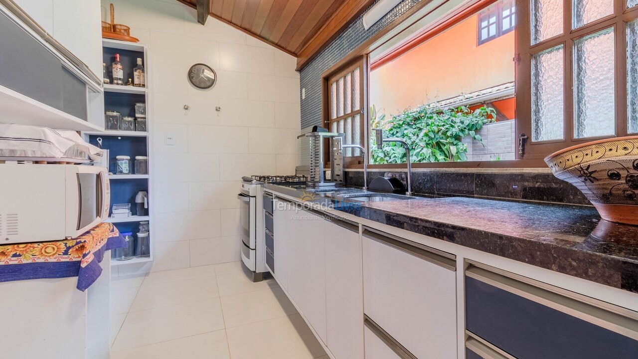 Casa para alquiler de vacaciones em Mata de São João (Praia do Forte)