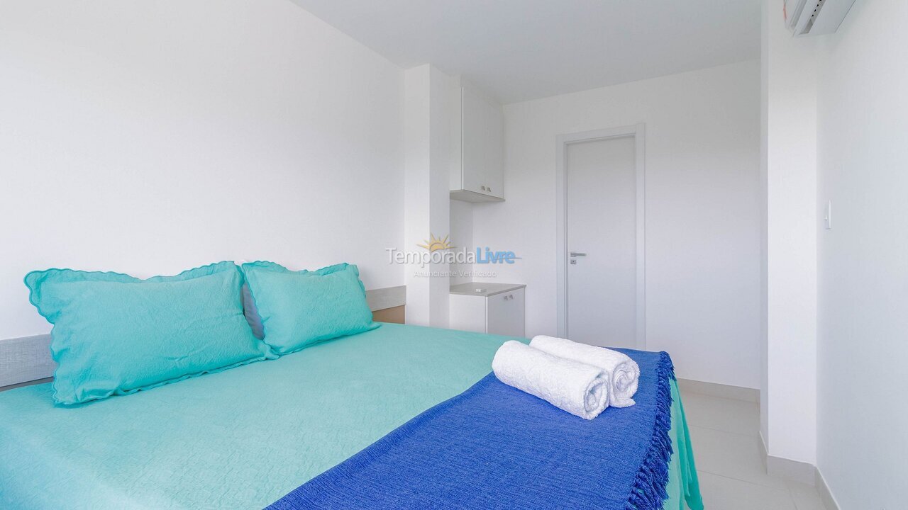 Apartamento para aluguel de temporada em Mata de São João (Praia do Forte)