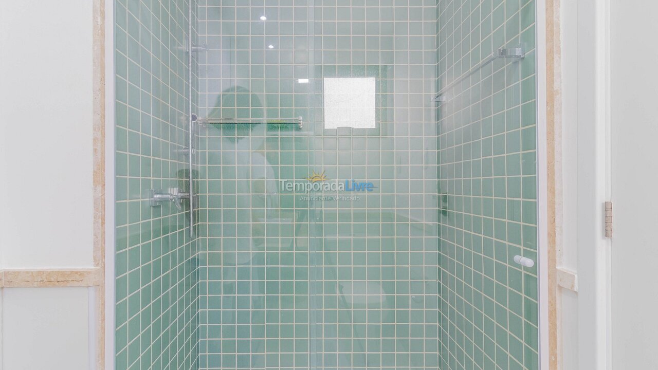 Apartamento para aluguel de temporada em Mata de São João (Praia do Forte)