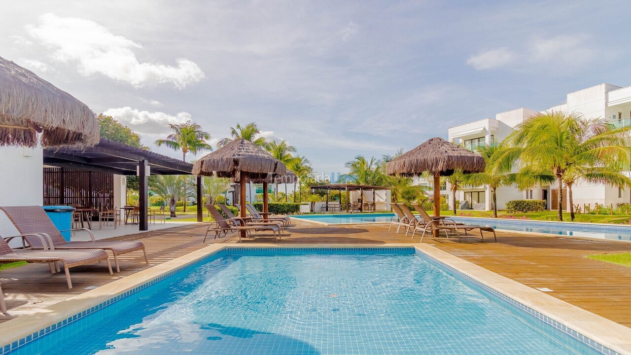 Apartamento para aluguel de temporada em Mata de São João (Praia do Forte)