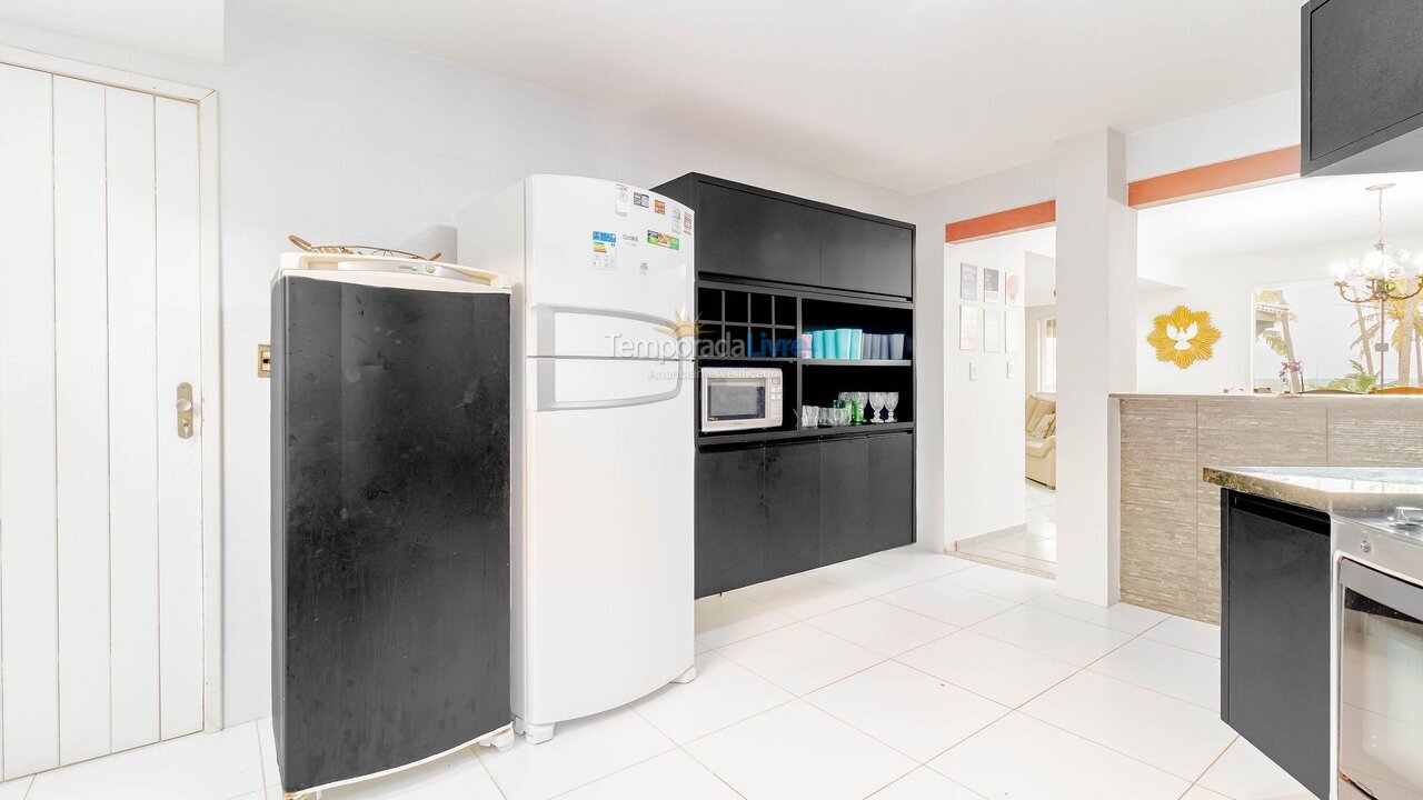 House for vacation rental in Camaçari (Praia de Guarajuba)