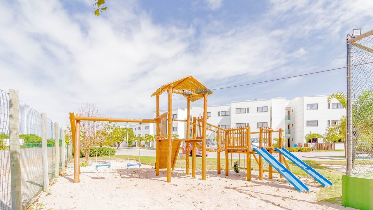 Apartamento para aluguel de temporada em Mata de São João (Praia do Forte)