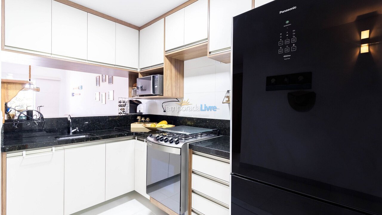 Apartamento para aluguel de temporada em Camaçari (Praia de Guarajuba)