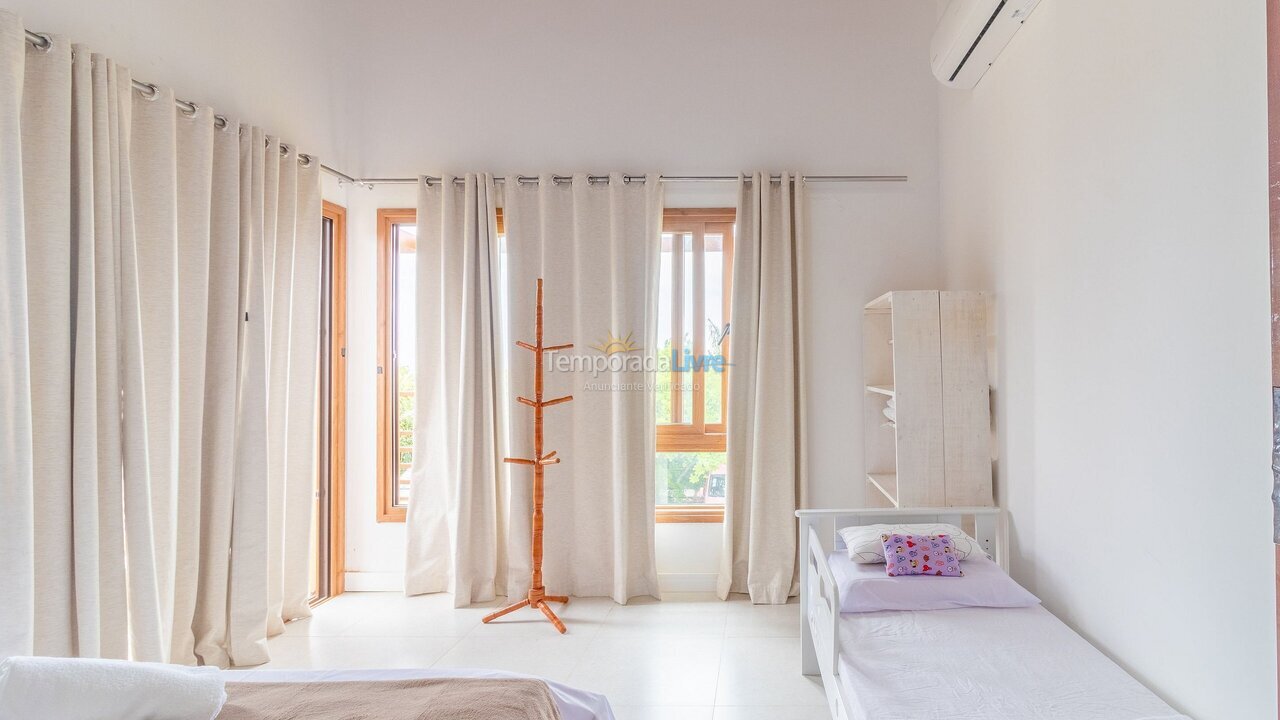 Casa para alquiler de vacaciones em Mata de São João (Praia do Forte)