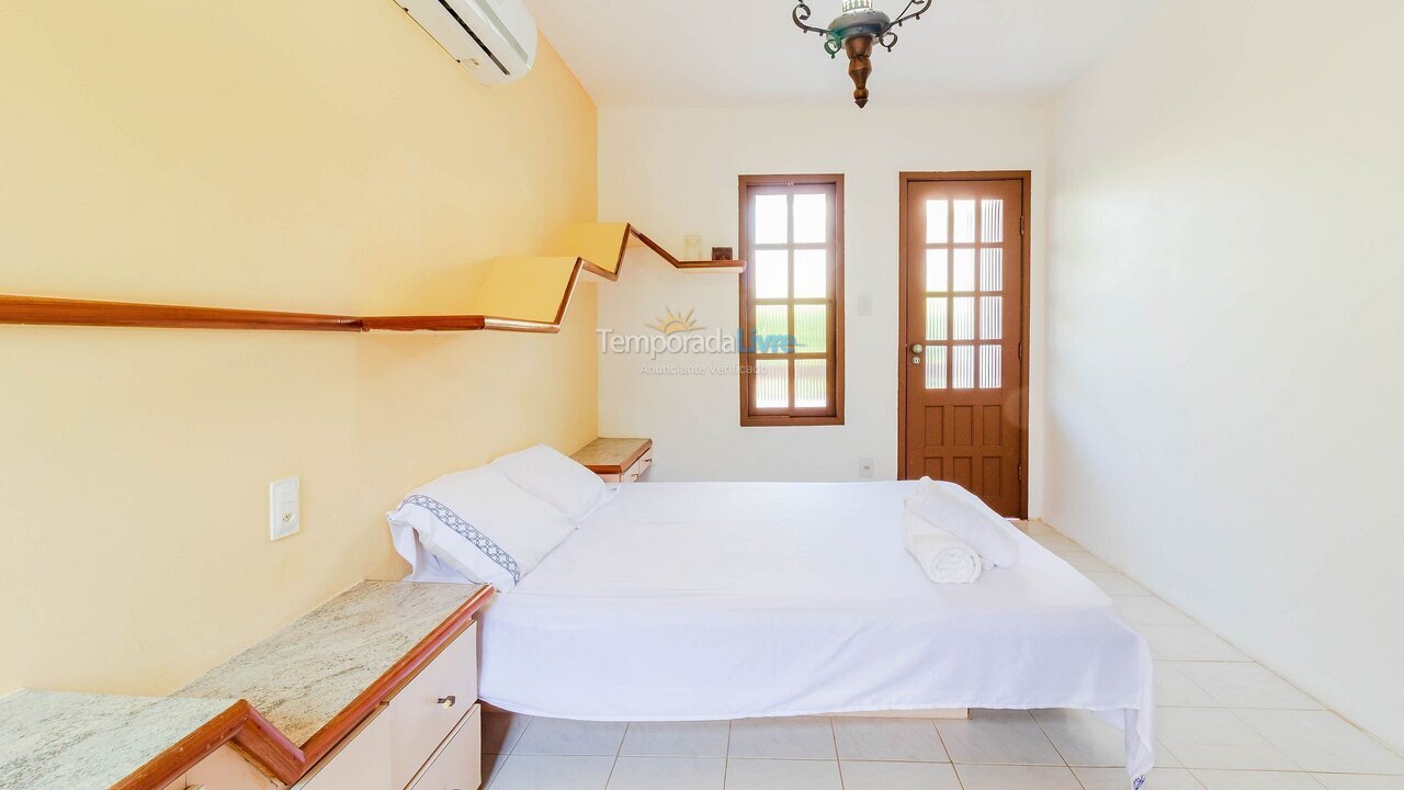 Casa para aluguel de temporada em Camaçari (Praia de Guarajuba)