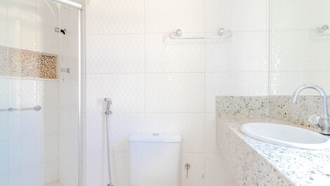 Ótima Casa 5 Quartos a 50m da Praia