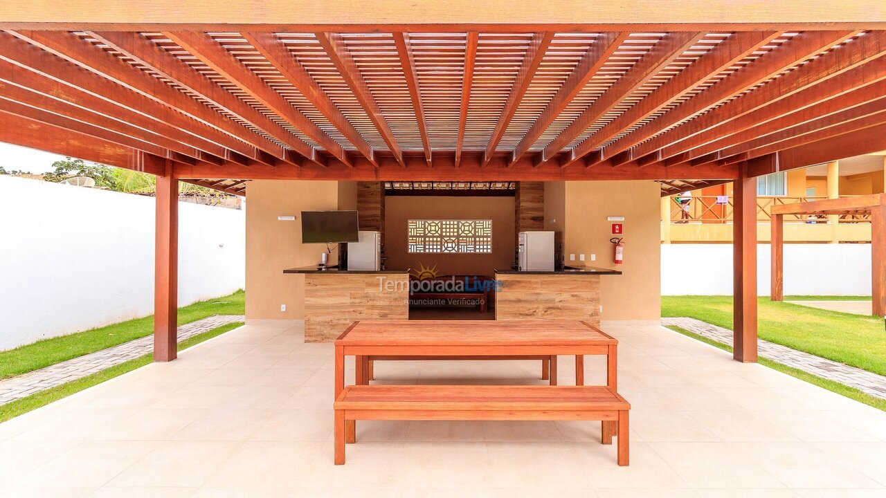 Apartamento para aluguel de temporada em Camaçari (Praia de Guarajuba)