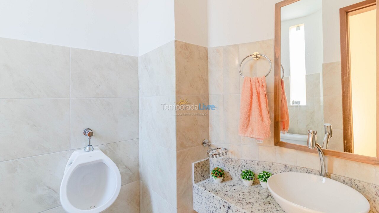 Casa para aluguel de temporada em Camaçari (Praia de Guarajuba)