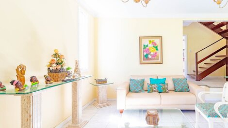 Aconchegante Casa 4 Suítes em Guarajuba