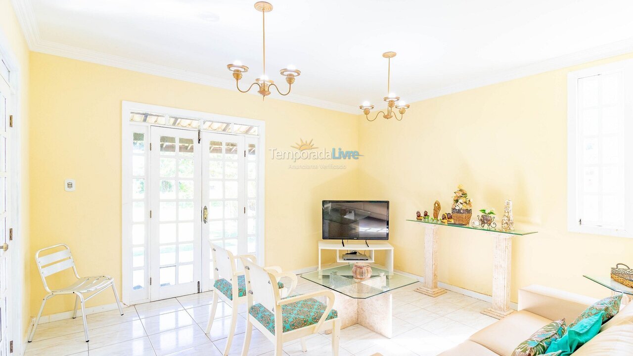 Casa para aluguel de temporada em Camaçari (Praia de Guarajuba)