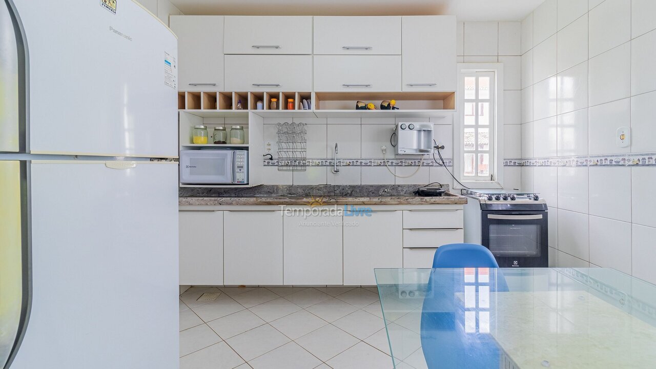 Casa para aluguel de temporada em Camaçari (Praia de Guarajuba)