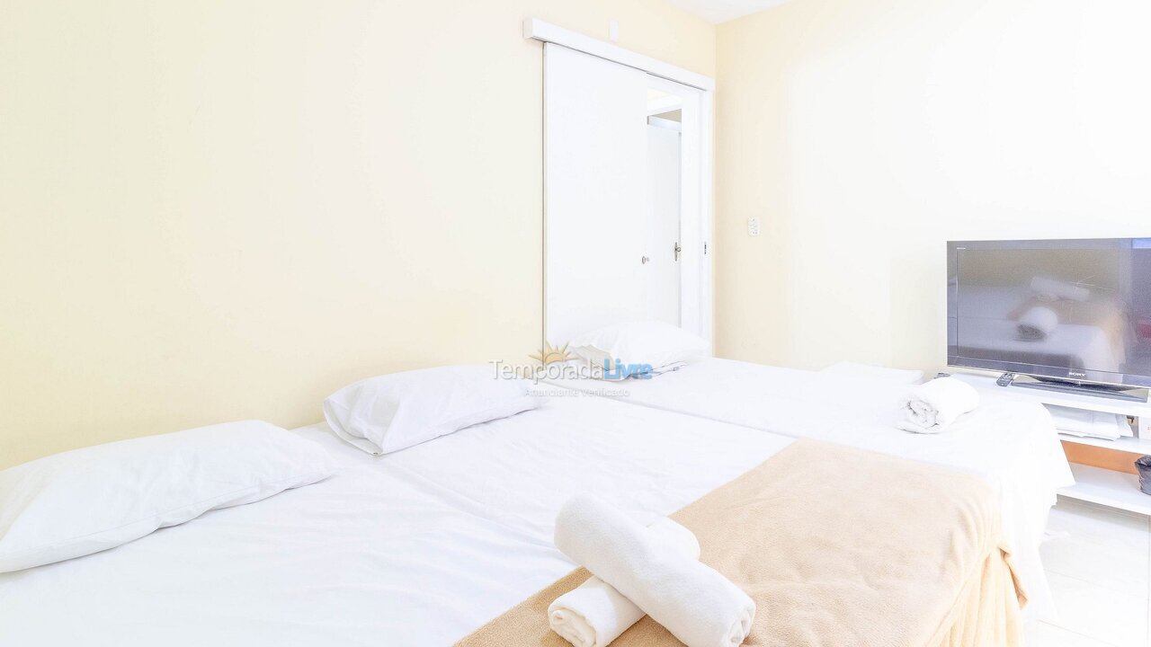 Casa para aluguel de temporada em Camaçari (Praia de Guarajuba)