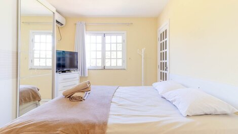 Aconchegante Casa 4 Suítes em Guarajuba