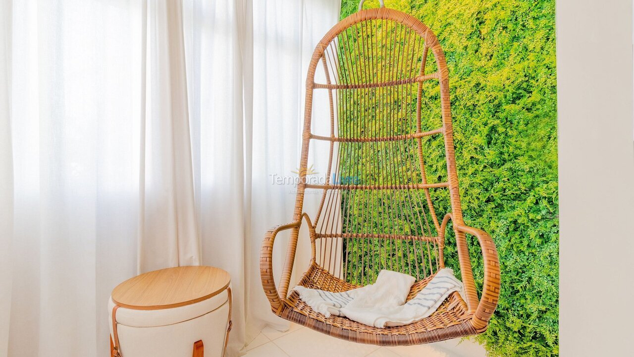 Apartamento para aluguel de temporada em Lauro de Freitas (Vilas do Atlantico)