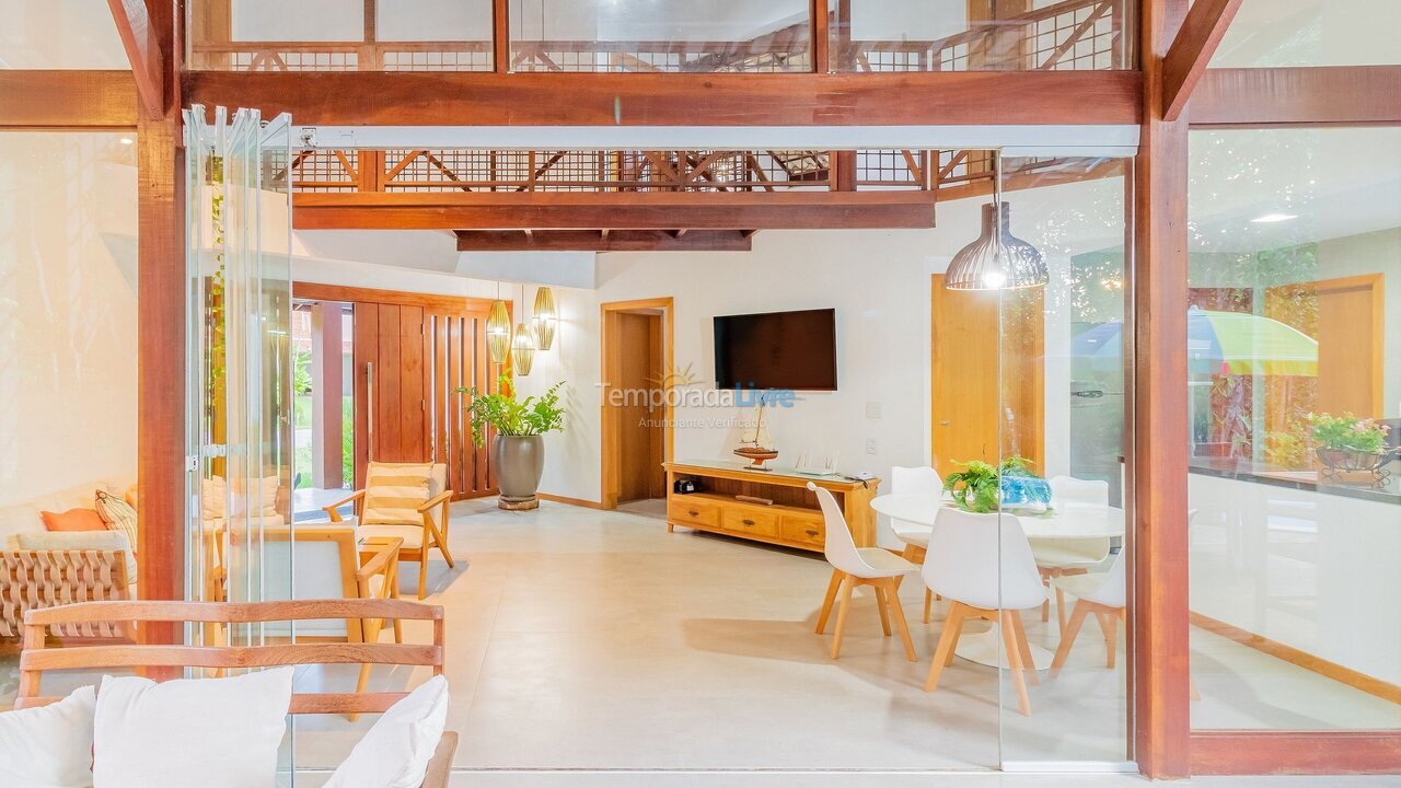 Casa para aluguel de temporada em Mata de São João (Praia do Forte)