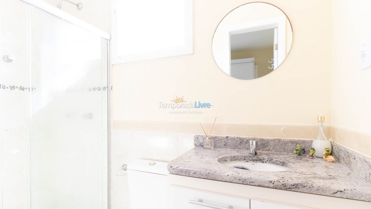 Casa para aluguel de temporada em Camaçari (Praia de Guarajuba)