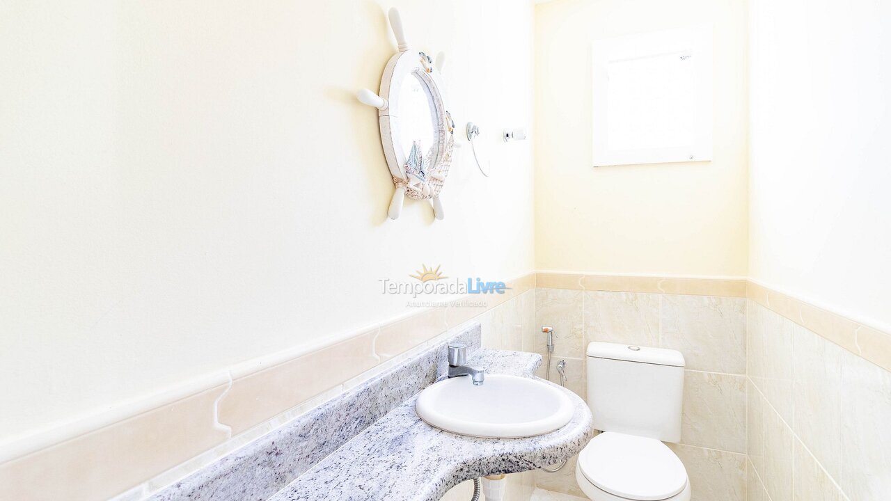 Casa para aluguel de temporada em Camaçari (Praia de Guarajuba)