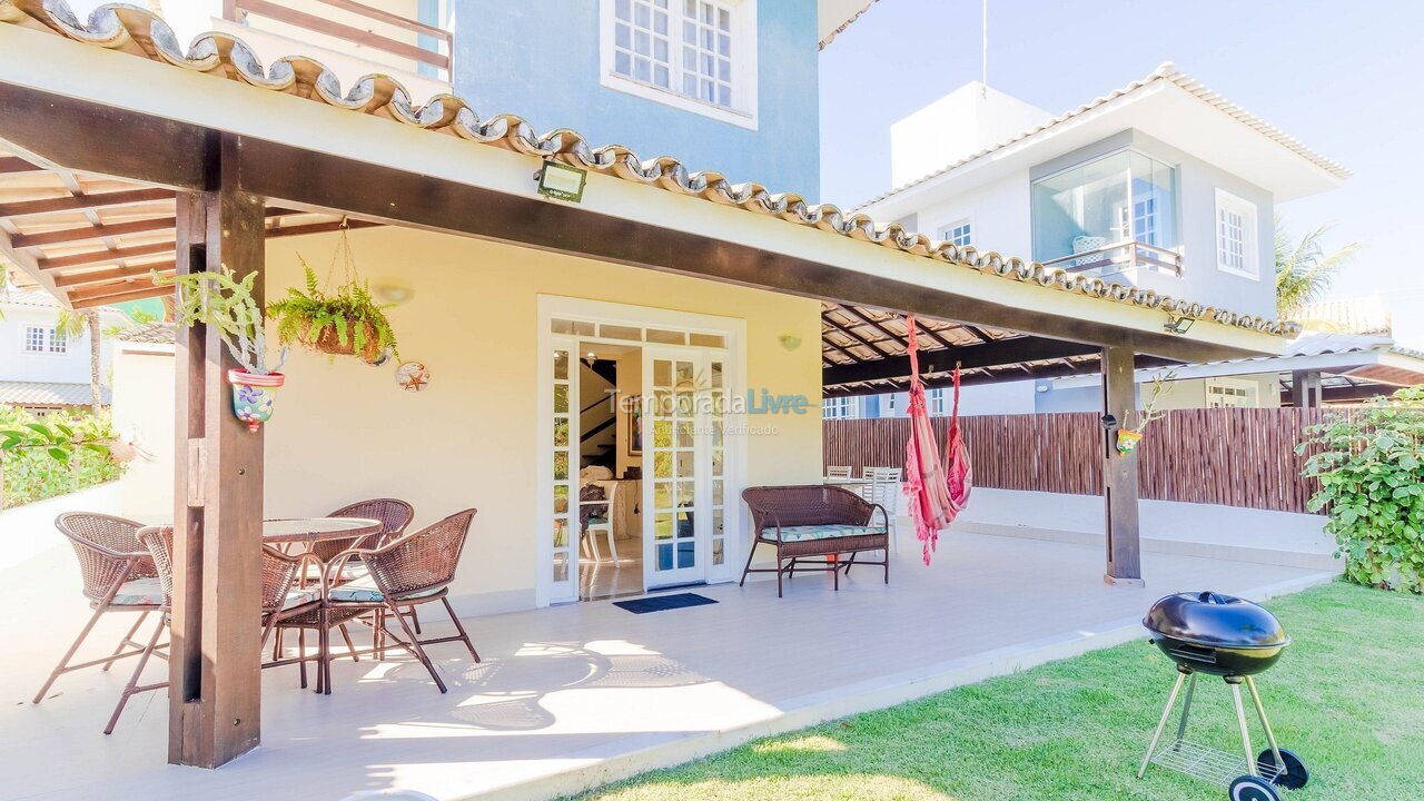 Casa para aluguel de temporada em Camaçari (Praia de Guarajuba)