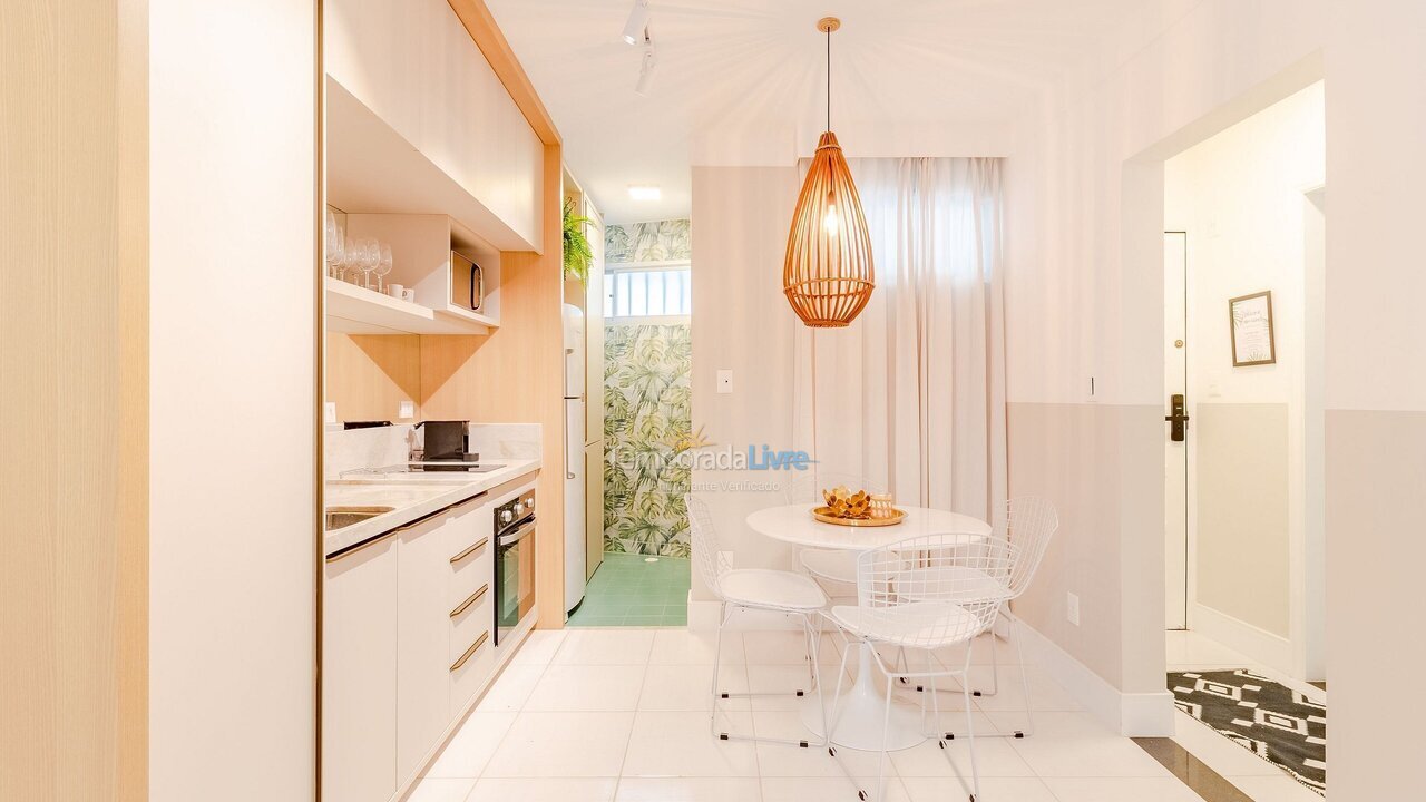 Apartamento para aluguel de temporada em Lauro de Freitas (Vilas do Atlantico)