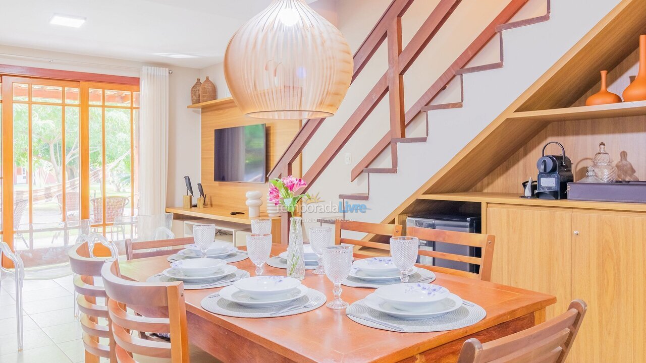 Apartamento para aluguel de temporada em Mata de São João (Praia do Forte)