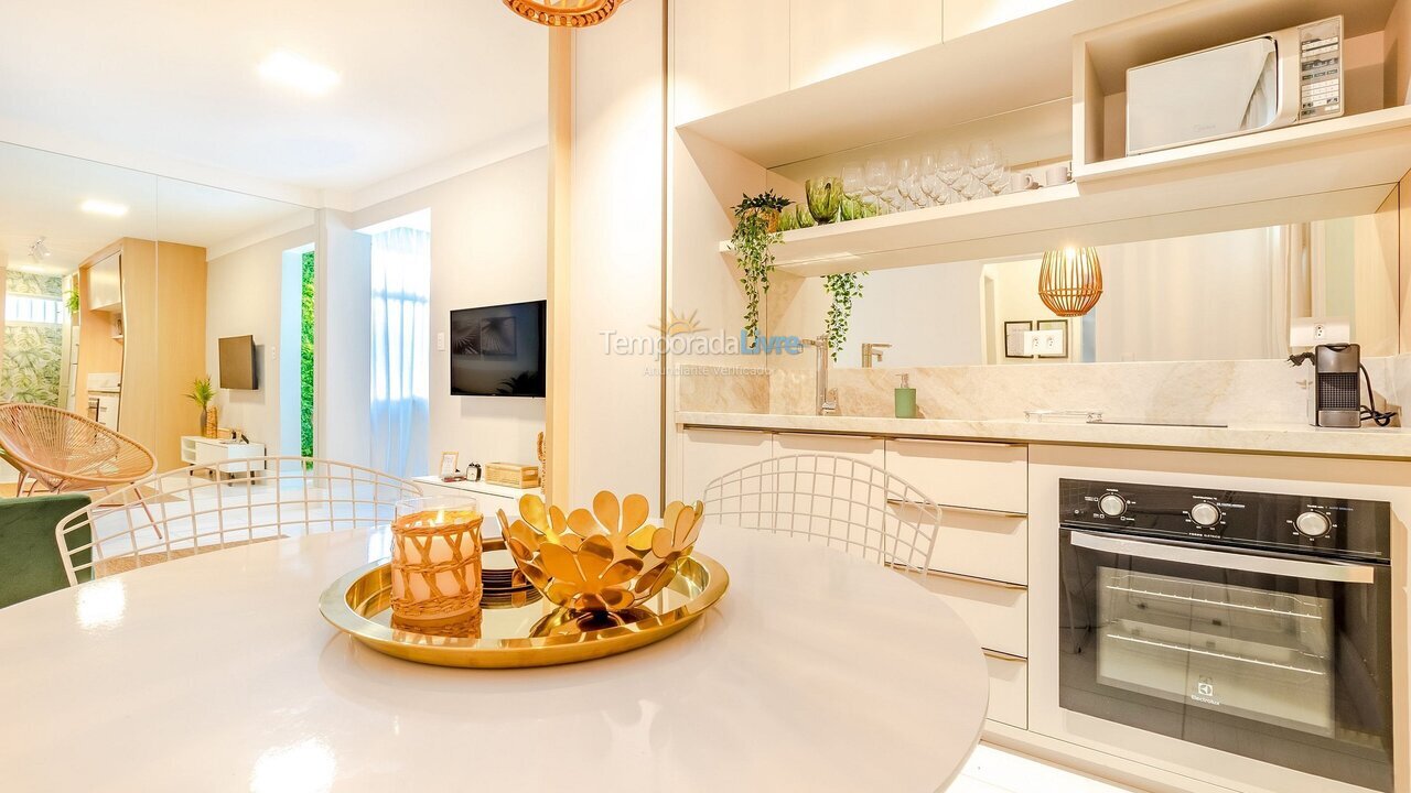 Apartamento para aluguel de temporada em Lauro de Freitas (Vilas do Atlantico)