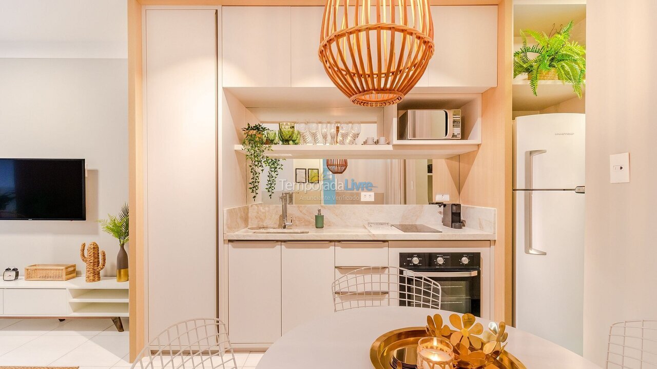 Apartamento para aluguel de temporada em Lauro de Freitas (Vilas do Atlantico)