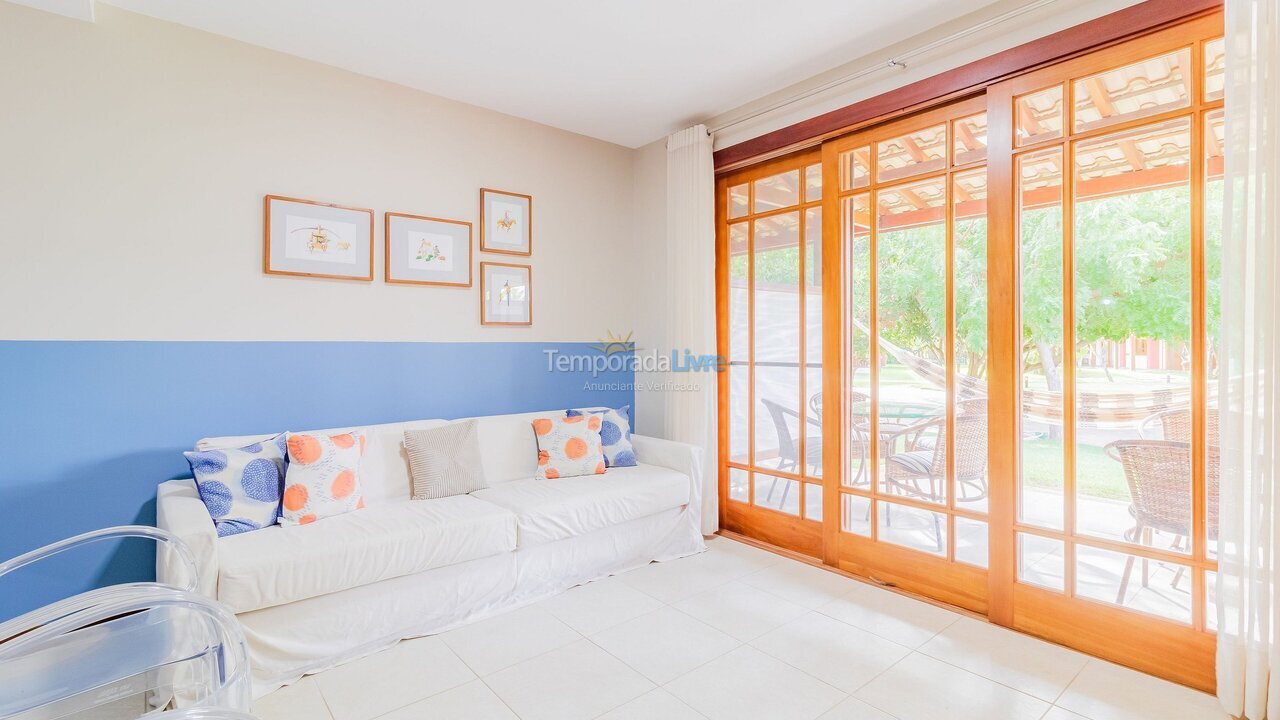 Apartamento para aluguel de temporada em Mata de São João (Praia do Forte)